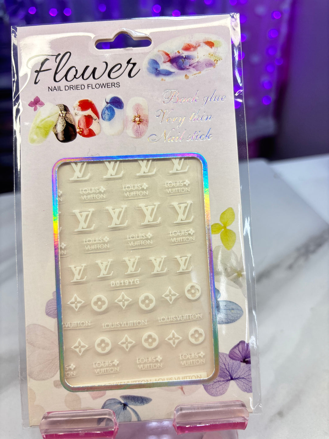 WHITE NAIL STICKER