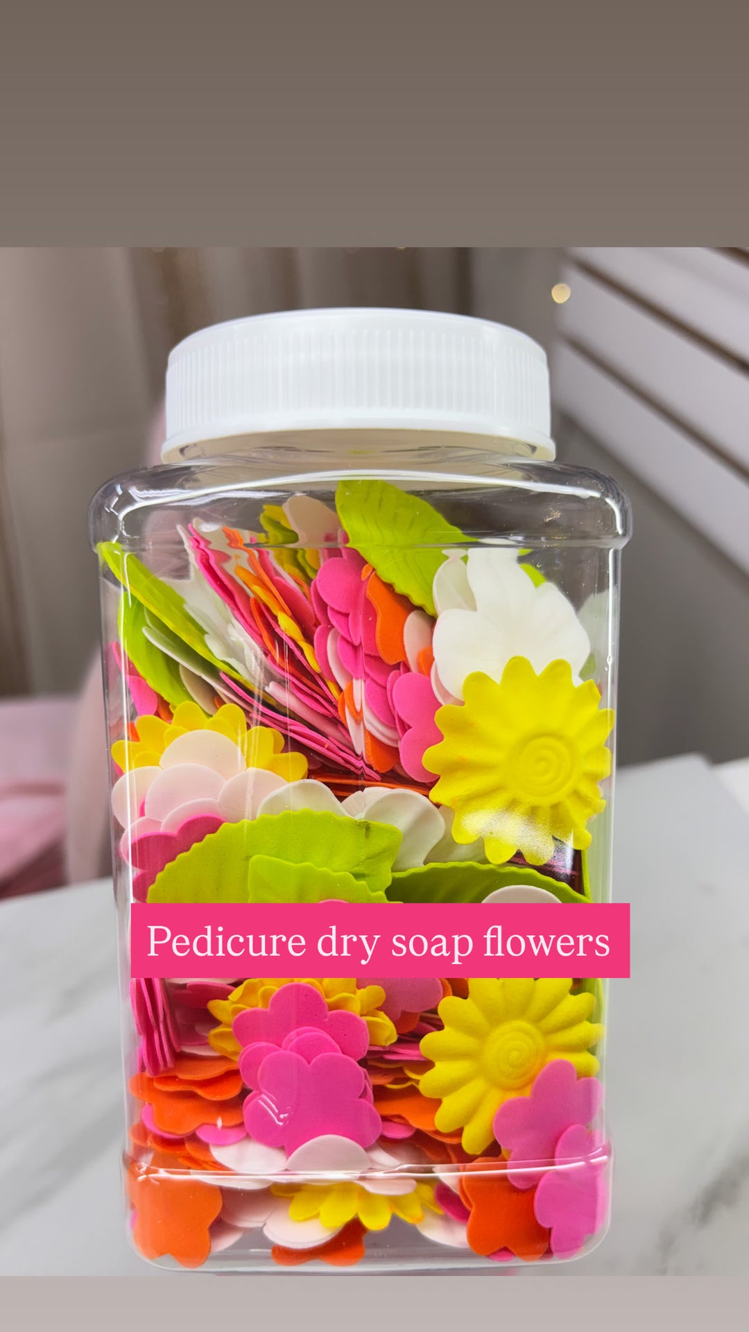 Pedicure dry soap flowers