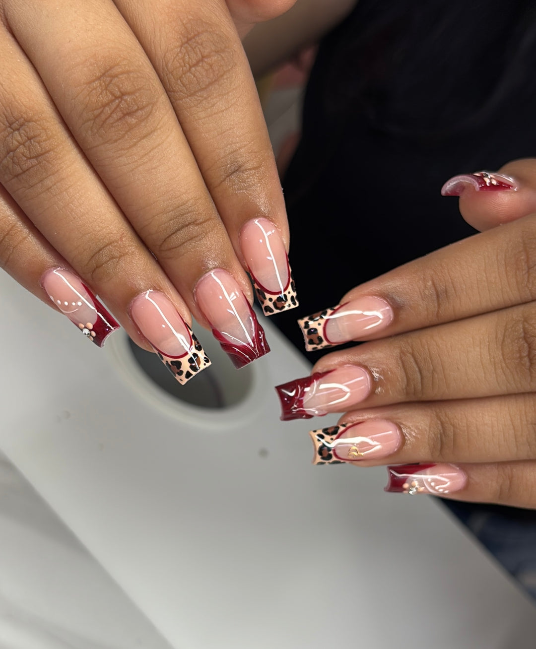 A.G.A FULL COVER NATURAL SQUARE MEDIUM  TIPS