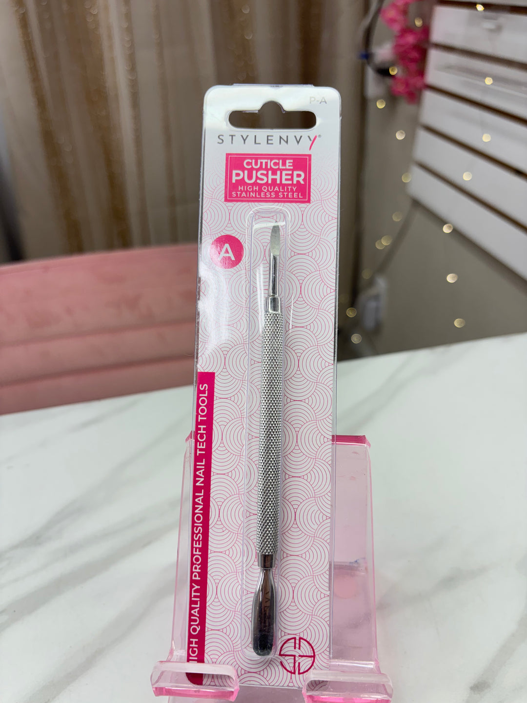 Stylenvy cuticle pusher A