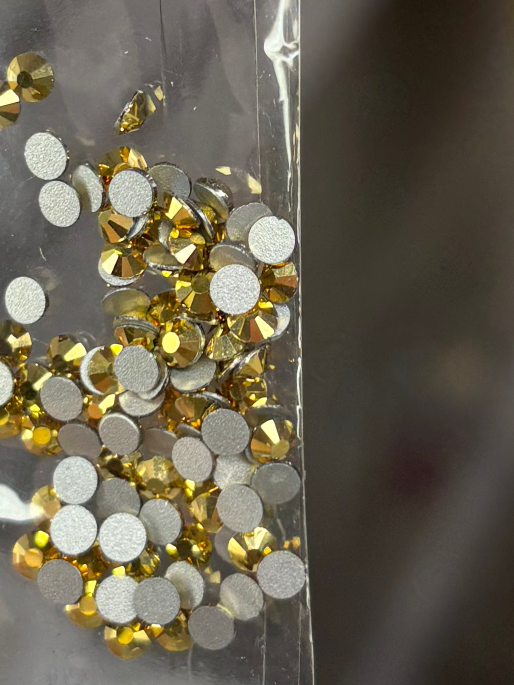PRECIOSA CRYSTALS ( GOLD AURUM )