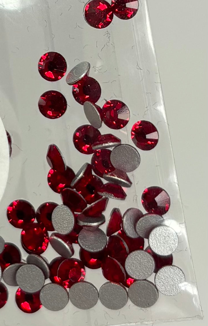 PRECIOSA CRYSTALS ( LT.SIAM )