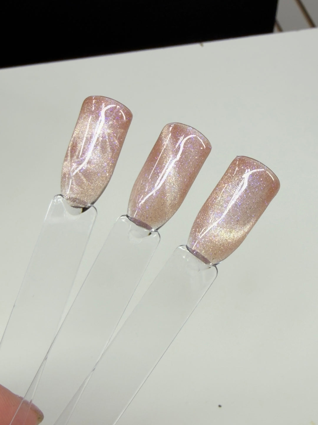 A.G.A CAT EYE GEL # D03-09