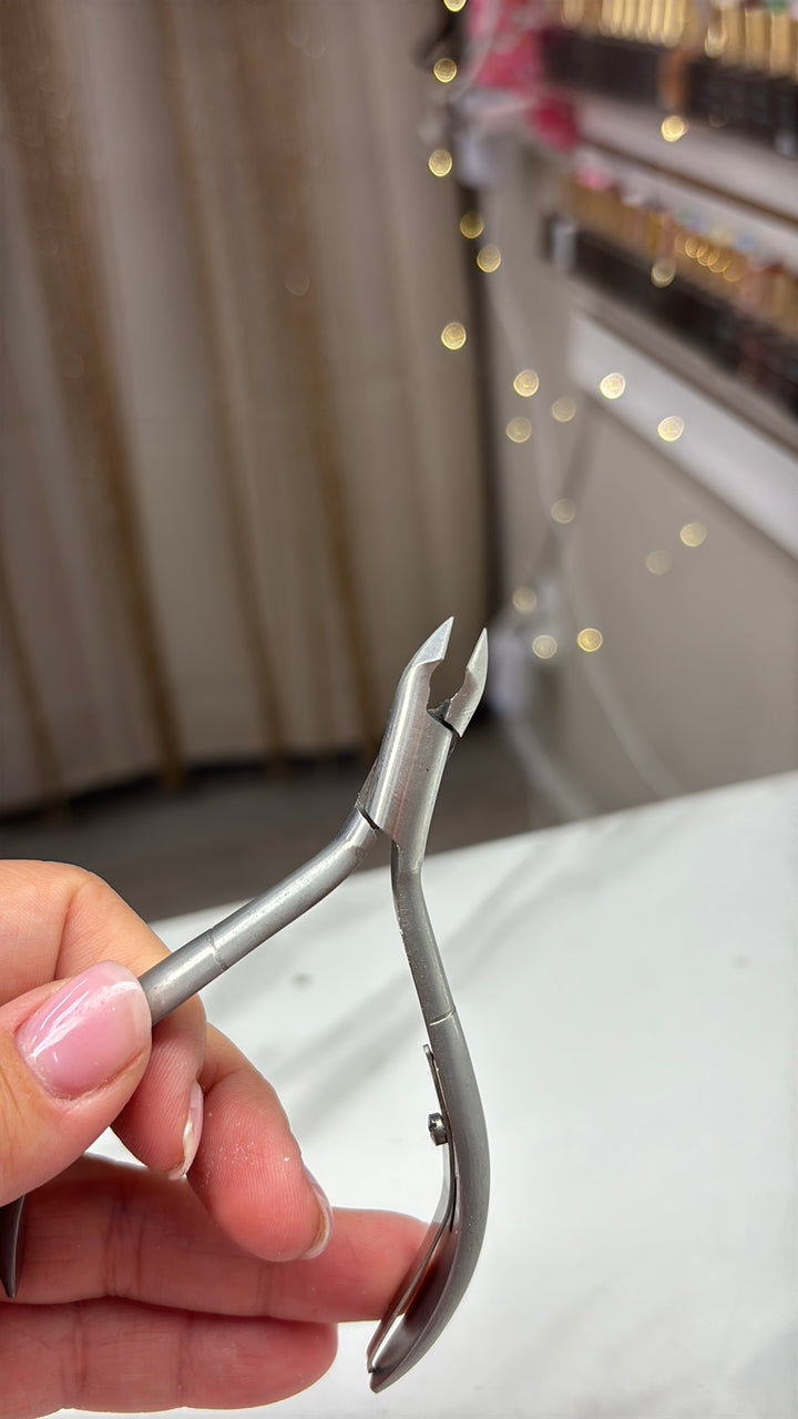 ANTHONE CUTICLE NIPPER ( NO.14 1/2 JAW )