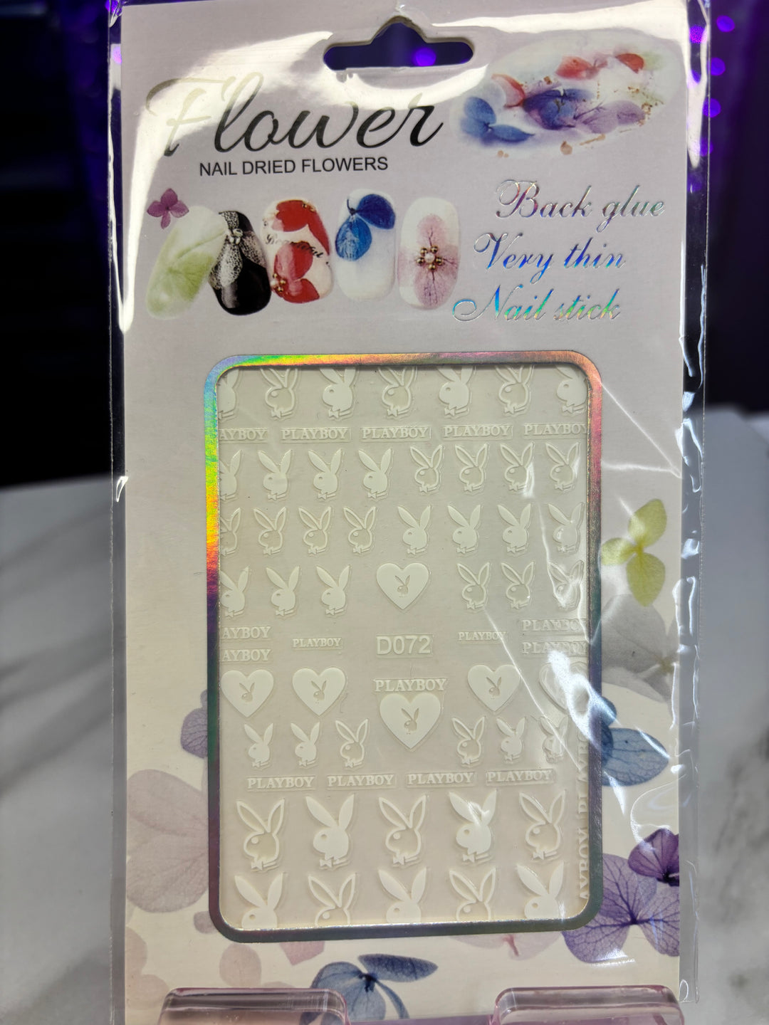 WHITE NAIL STICKER