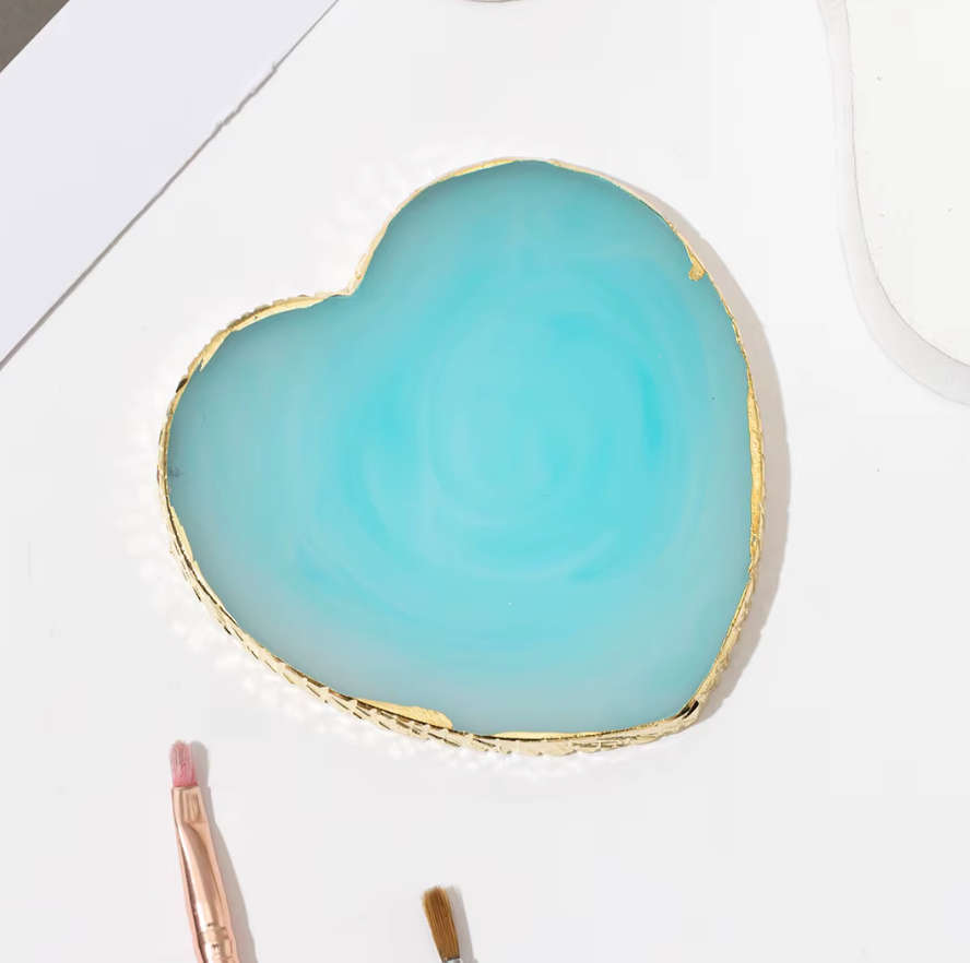 HEART MARBLE PAINT PALLET