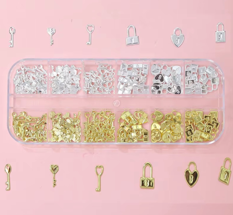 KEY AND LOCK 12 GRID NAIL ART BOX