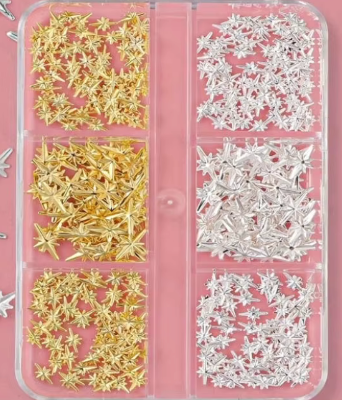 SILVER AND GOLD 6 GRID STAR MIX BOX