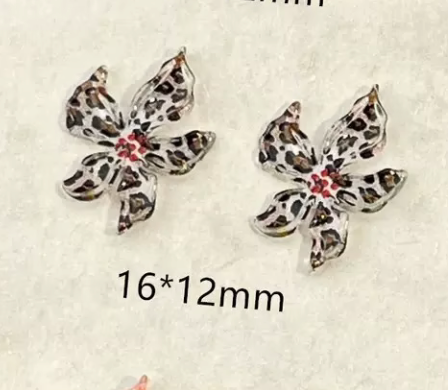 LEOPARD CHEETAH PRINT HAWAIIAN RESIN FLOWER